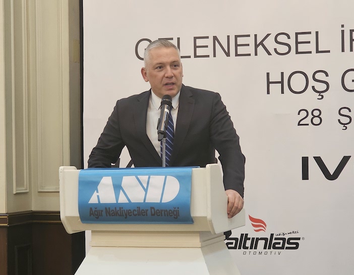 hakki-isinak.jpg