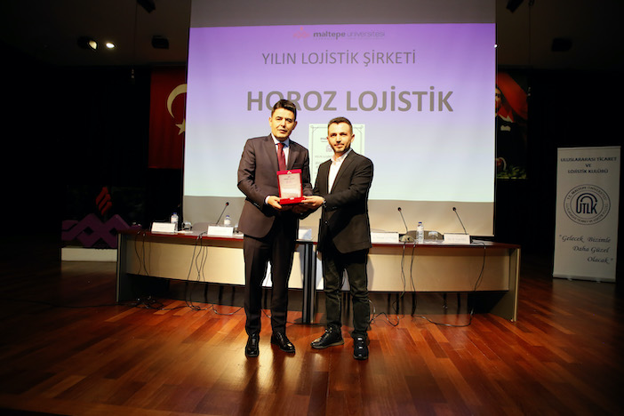birol-zengin-yilin-lojistik-sirketi-odulu-horoz-lojistik.jpg