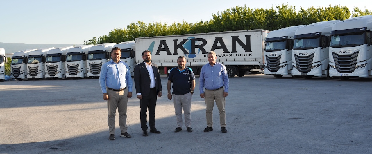 akran-3.jpg