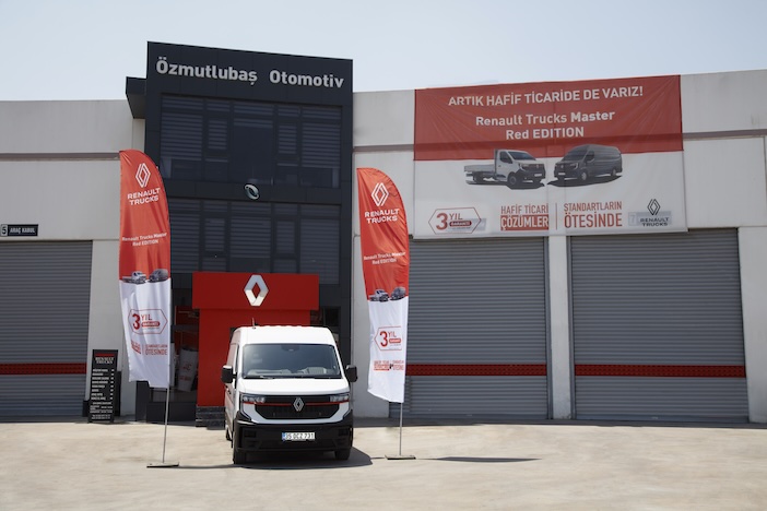 renault-trucks-master-red-edition-o-kn-lojistik-teslimat-go-rsel-2.jpeg