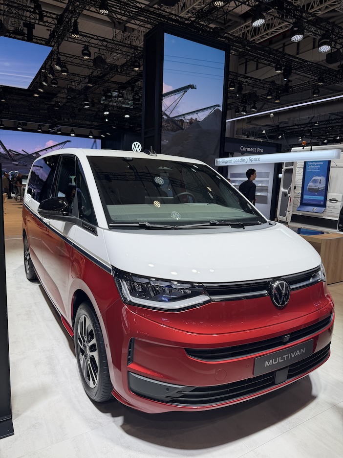 volkswagen-multivan1.jpeg