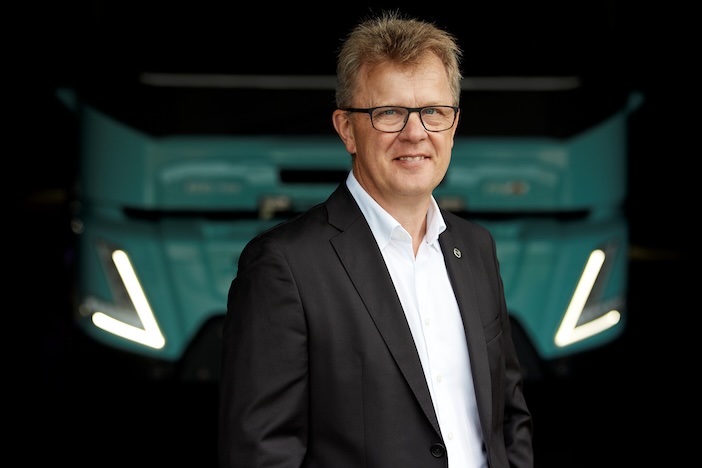 volvo-trucks-baskani-roger-alm.jpeg