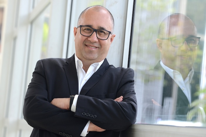mercedes-benz-turk-aksaray-kamyon-fabrikasi-direktoru-icra-kurulu-uyesi-pedro-machado-afonso.jpeg